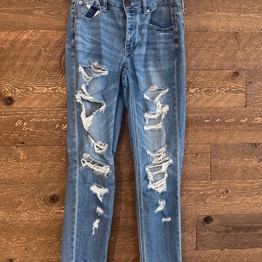 American Eagle Outfitters Blue Distressed Skinny Jeans